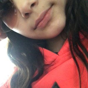 Meet your Posher, Paulina